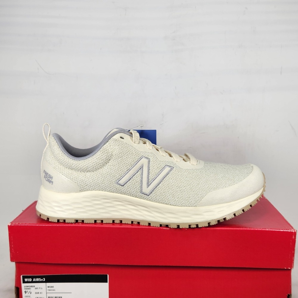 New Balance Fresh Foam Arishi v3 Women Size 9.5 Beige Brown Work Slip Resist